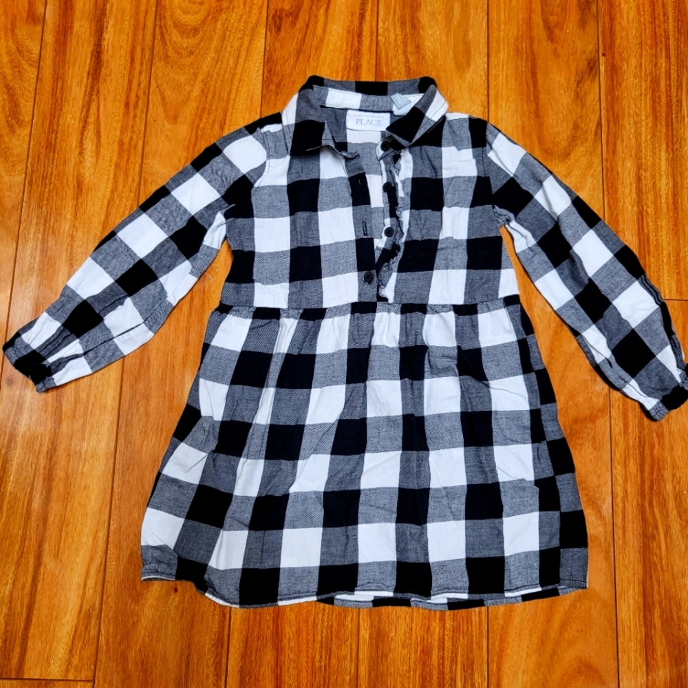Girls dress